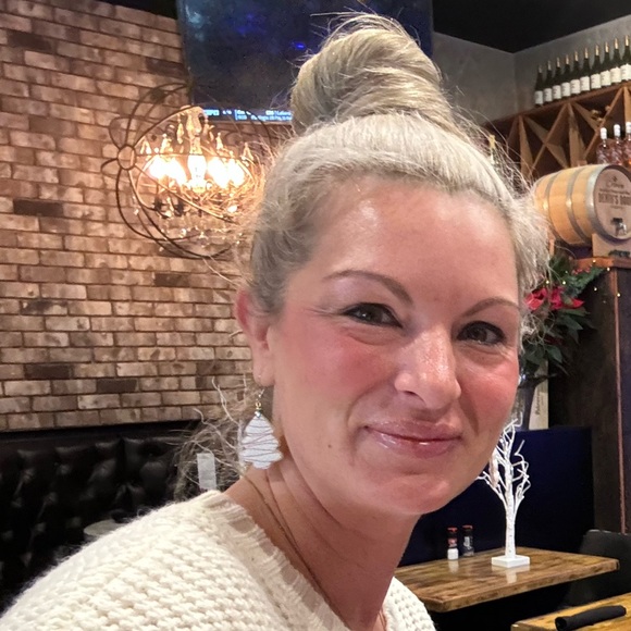 Taking all reasonable offers!!! - Picture 4 of 5